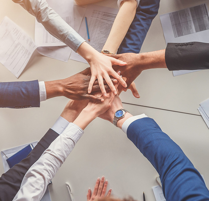 Lämpömuovauskone/muovikuppikone